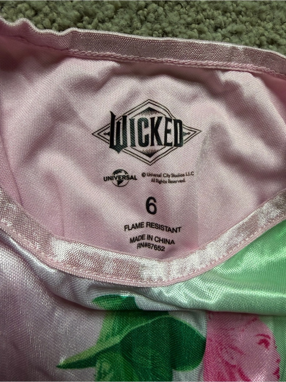 Wicked nightgown size 6 - Picture 3 of 3
